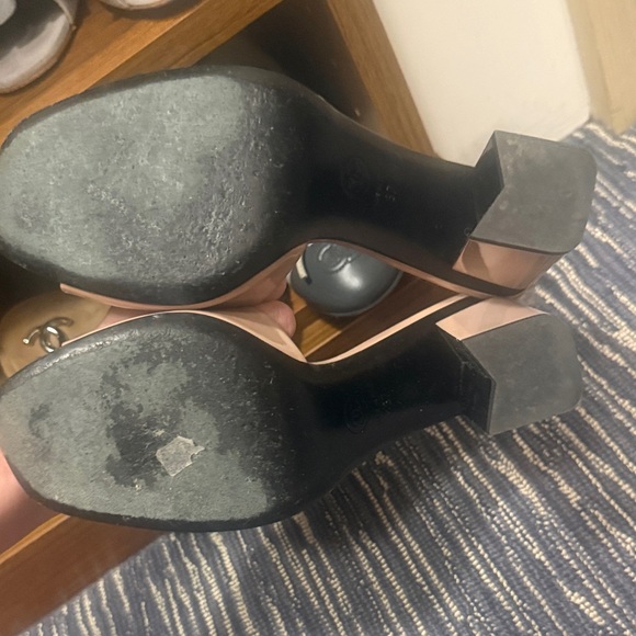 CHANEL Blush Pink Patent Leather Slide Mules - Picture 9 of 9